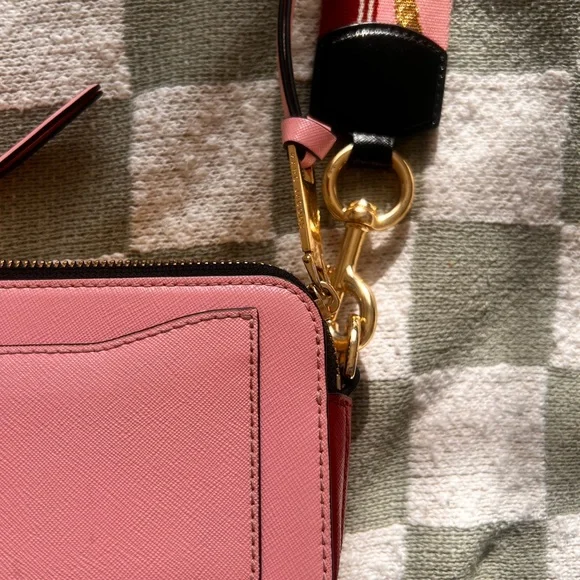 Marc Jacobs Pink The Snapshot Crossbody Bag